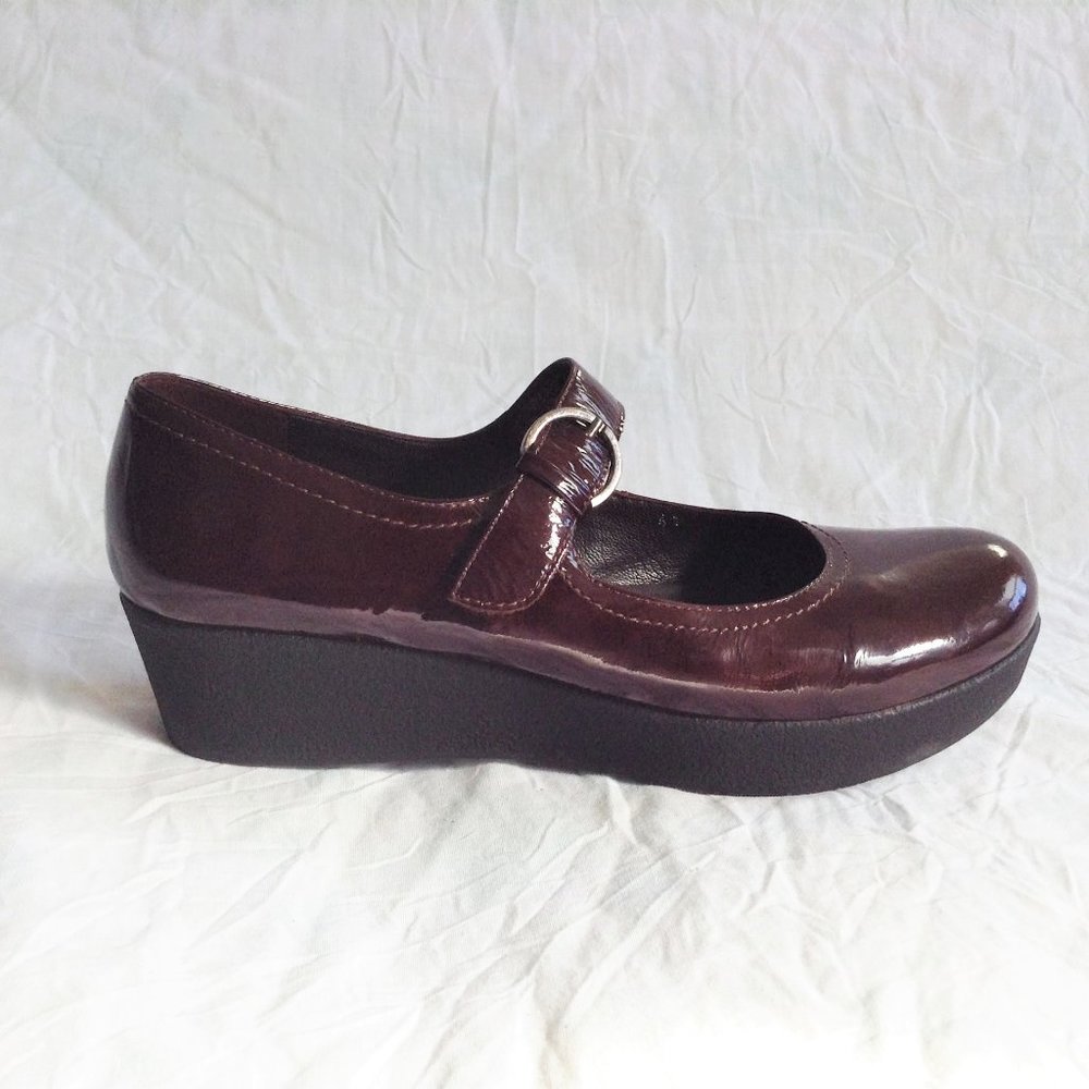 Espace Patent Leather Dark Purple Red Maryjane Women's Platform Shoes EU 40 US 9